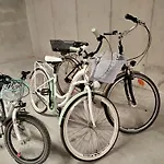 Apartament Przy Porcie Z Klimatyzacja, Garazem I Rowerami