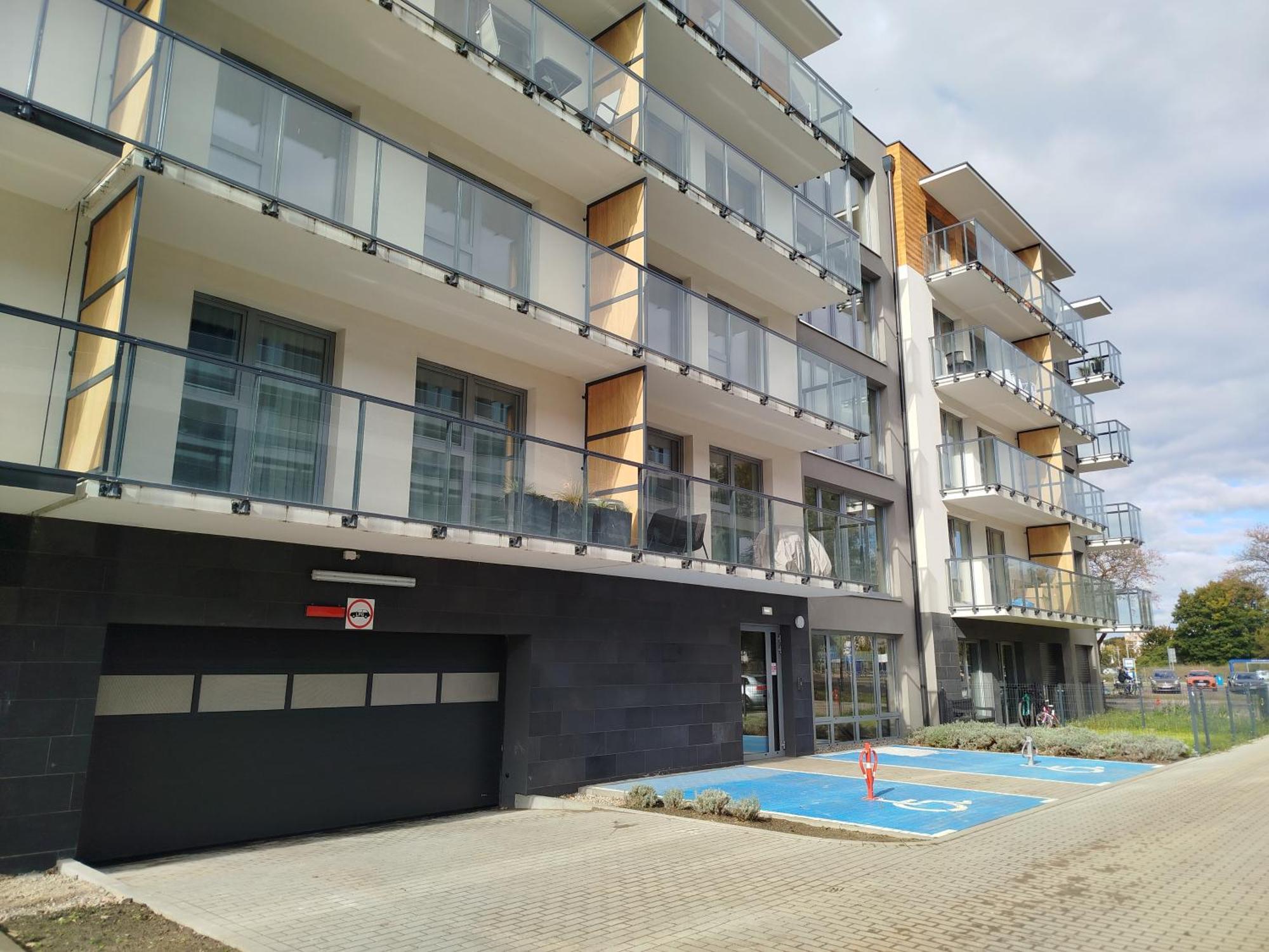 Apartament Przy Porcie Z Klimatyzacja, Garazem I Rowerami